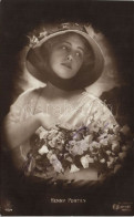 Frieda Ulricke "Henny" Porten (1890-1960) Német Némafilm Színésznő Autográf Aláírt Fotólapja. / German Actress With Orig - Altri & Non Classificati