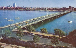 AK 194567 USA - Massachusetts - Harvard Bridge And Boston's Back Bay - Boston