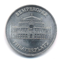 NDK DN "Semperoper Drezdai Színház" Kétoldalas Fém Emlékérem (35mm) T:2 Ph, Karc GDR ND "Semperoper Theaterplatz" Two-si - Sin Clasificación