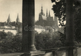 ** T2/T3 Praha, Prag; Prazsky Hrad, Pohled Na Chrám Sv. Víta Z Letohrádku / Castle Of Prague, View Of The Cathedral From - Unclassified