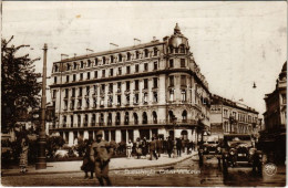 * T3 1930 Bucharest, Bukarest, Bucuresti, Bucuresci; Calea Victoriei / Street View, Automobiles (ragasztónyom / Glue Mar - Ohne Zuordnung