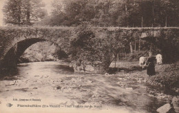 PIERREBUFFIERE  Pont Romain Sur Le Breuil - Pierre Buffiere