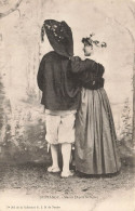 FOLKLORE - Costumes - Guérande - Mariés - Carte Postale Ancienne - Kostums