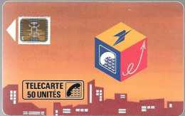 CARTE²-PUCE-PRIVEE-D-50U-D48-Sc4on-1990-MINISTERE PTT-LOGO-CUBE-5000Ex-V° 6Pe 104042-1/2 Hors Cadre Bas-Utilisé-TBE - Privat