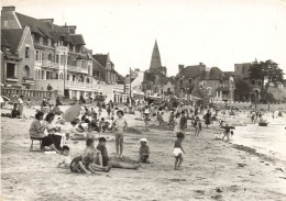 Larmor Plage * Vue Sur Le Clocher Et La Plage * Baigneurs * CELTIC Hôtel - Larmor-Plage