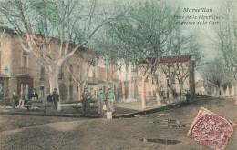 Marseillan * Place De La République Et Avenue De La Gare * Villageois - Marseillan