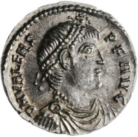 Valens (364 - 378): Siliqua, Sirmium, VOTIS MVLTIS, 2,24 G, Vorzüglich. - The End Of Empire (363 AD Tot 476 AD)