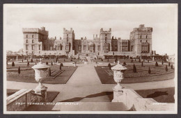 110711/ WINDSOR CASTLE, East Terrace - Windsor Castle