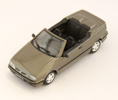 RENAULT 19 Cabriolet - SOLIDO 1:43 - Solido