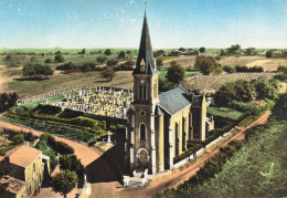 Le Gué De Velluire * Vue Aérienne Du Village , Le Cimetière Et L'église - Autres & Non Classés