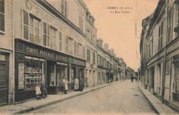 Dreux * Le Magasin De Cartes Postales Illustrées G. FOUCAULT éditeur Papeterie , La Rue Parisis * Commerce - Dreux