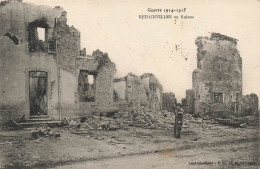 FRANCE - Rehainviller En Ruines - Guerre 1914-1915 - Lunéville Phot - Homme Par Les Ruines - Carte Postale Ancienne - Autres & Non Classés