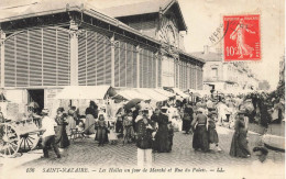 St Nazaire * Les Halles Un Jour De Marché Et Rue Du Palais * Halle Market - Saint Nazaire