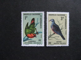 Nouvelle-Calédonie: TB Paire N°330 Et N° 331, Neufs XX . - Unused Stamps