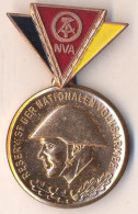 DDR Medaille. Reservistenabzeichen. 10. - República Democrática