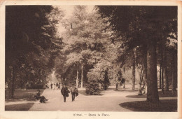 FRANCE - Vittel - Dans Le Parc - Carte Postale Ancienne - Vittel