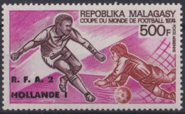 F-EX47514 MADAGASCAR 1974 MNH MUNICH OVERPRINT SOCCER CHAMPIONSHIP FOOTBALL.  - 1974 – West-Duitsland