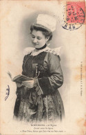 FOLKLORE - Costume - Rosporden - A L'Eglise - Lisant Entre Les Lignes - "Mon Dieu..." - Carte Postale Ancienne - Vestuarios