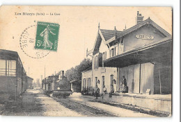 CPA 10 Les Riceys La Gare Et Le Train Tramway - Les Riceys