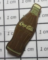 411i  Pin's Pins / Beau Et Rare / COCA-COLA / BOUTEILLE DE COCA CLASSIQUE - Coca-Cola