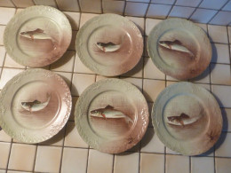 LOT DE 6 ASSIETTES POISSONS SIGNEES GDA LIMOGES. BON ETAT ASSIETTES RARES - Plates