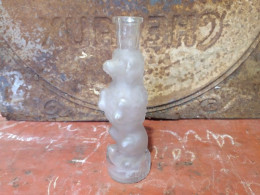 Ancienne Petite Bouteille Verre Sujet Legras Chien Caniche - Verre & Cristal