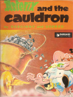 ASTERIX And The Cauldron - Et Le Chaudron. GOSCINNY - UDERZO.  CANADA En ANGLAIS - OBELIX, IDEFIX - Andere & Zonder Classificatie