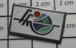 411H  Pin's Pins / Beau Et Rare / SPORTS / NATATION FFN FEDERATION FRANCAISE - Natación