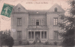 AUNEUIL-façade Du Musée - Auneuil