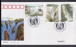 CHINA - 2001 - HUANGGUOSHU WATERFALLS SET OF 3  ILLUSTRATED FDC  - Storia Postale