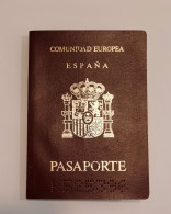 Spain 1998 Pre - Biometric  Passport   Pasaporte, Passeport, Reisepass - Documentos Históricos