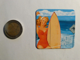 MAGNET PUBLICITAIRE - PIN-UP SURF AUSTRALIA AUSTRALIE - LPV LE PETIT VAPOTEUR PINUP SEXY FEMME AIMANT - Reklame