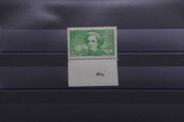 FRANCE - N° 331 * Signé Par Le Graveur Achille OUVRé Sur Bord De Feuille - Rare - A 912 - Unused Stamps