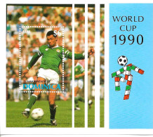 #9182 DOMINICA 1990 SPORT SOCCER FOOTBALL WORLD CUP ITALY 90 S/S YV BL 173 MNH - Dominique (1978-...)