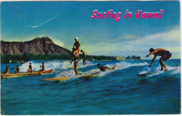 Surfing In Hawaii - Waikiki - (USA) - Big Island Of Hawaii