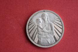 Coins Bulgaria  25 Leva Mother And Child 1981 KM# 134 - Bulgarie