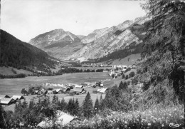 * Cpsm - LA CHAPELLE D'ABONDANCE - Vue Générale Et Le Mont Chauffé - 827 - Edit. COMBIER CIM - 1964 - La Chapelle-d'Abondance