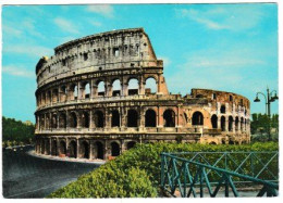 ITALY ITALIA ITALIEN CARTOLINA VIAGGIATA NEL 1972 -  ROMA   IL  COLOSSEO - Coliseo