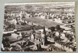 CPSM 59 WATTRELOS Eglise Sainte Therese Ecole Maternelle  Vue Aerienne - Wattrelos