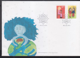 NORWAY - 2004 - CHILDRENS ART SET OF 2 ON ILLUSTRATED FDC  - Covers & Documents