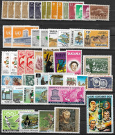 Monde Lot Vrac Lot De 109 Timbres Neufs** - Lots & Kiloware (mixtures) - Max. 999 Stamps