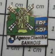 3022  Pin's Pins / Beau Et Rare / EDF GDF /  MOULIN A VENT AGENCE CLIENTELE SANNOIS - EDF GDF