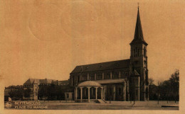 BETTEMBOURG L'Église Et Place Du Marché - Bettemburg