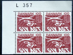 Denmark 1977  New Road Traffic  Minr.637  MNH (** )     ( Lot Ks 1389) - Nuovi