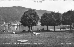 E2646) BODENSDORF - Blick Vom Strandbad LAUBE Auf OSSIACH - Kärnten - Badende Im Vordergrund S/W ALT - Ossiachersee-Orte