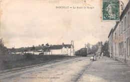 DONTILLY (Seine-et-Marne) - La Route De Nangis - Traversée Du Tramway - Voyagé 1908 (2 Scans) - Donnemarie Dontilly