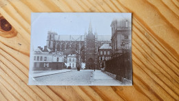 AMIENS 80 - VUE SUR LE CAFE DU PALAIS ET LA CATHEDRALE - PHOTO 8.5X6 CM - Old (before 1900)