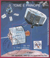 São Tomé Und Príncipe Block 221 Gestempelt, Weltfernmeldetag - Early Bird (Nr.2294) - Poste