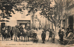 CPA LE BEAUSSET - Place De La République - Enseigne : Figaro Moderne : L. Decugis - RARE - Le Beausset