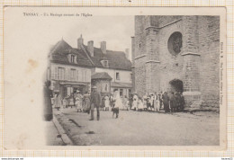 8AK2253  TANNAY UN MARIAGE SORTANT DE L'EGLISE 2 SCANS - Tannay